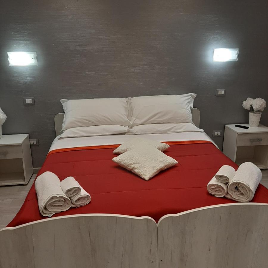 B&B Da Daniela Magliano de' Marsi Екстериор снимка